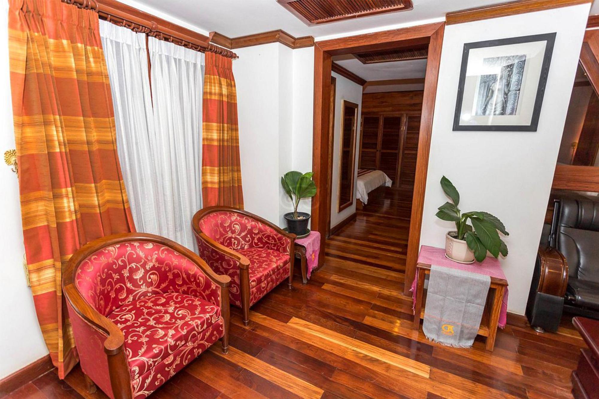 Cheathata Cta Hotel Siem Reap Bagian luar foto