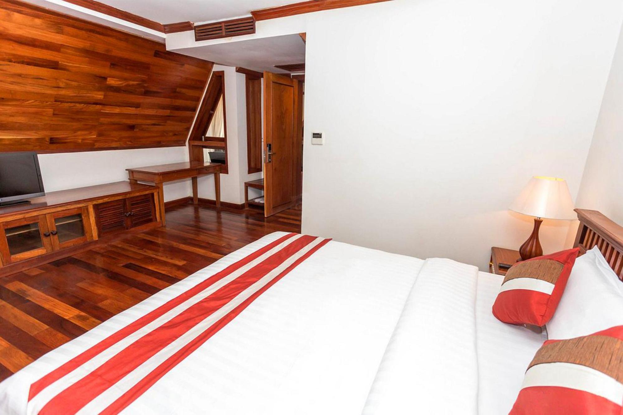 Cheathata Cta Hotel Siem Reap Bagian luar foto