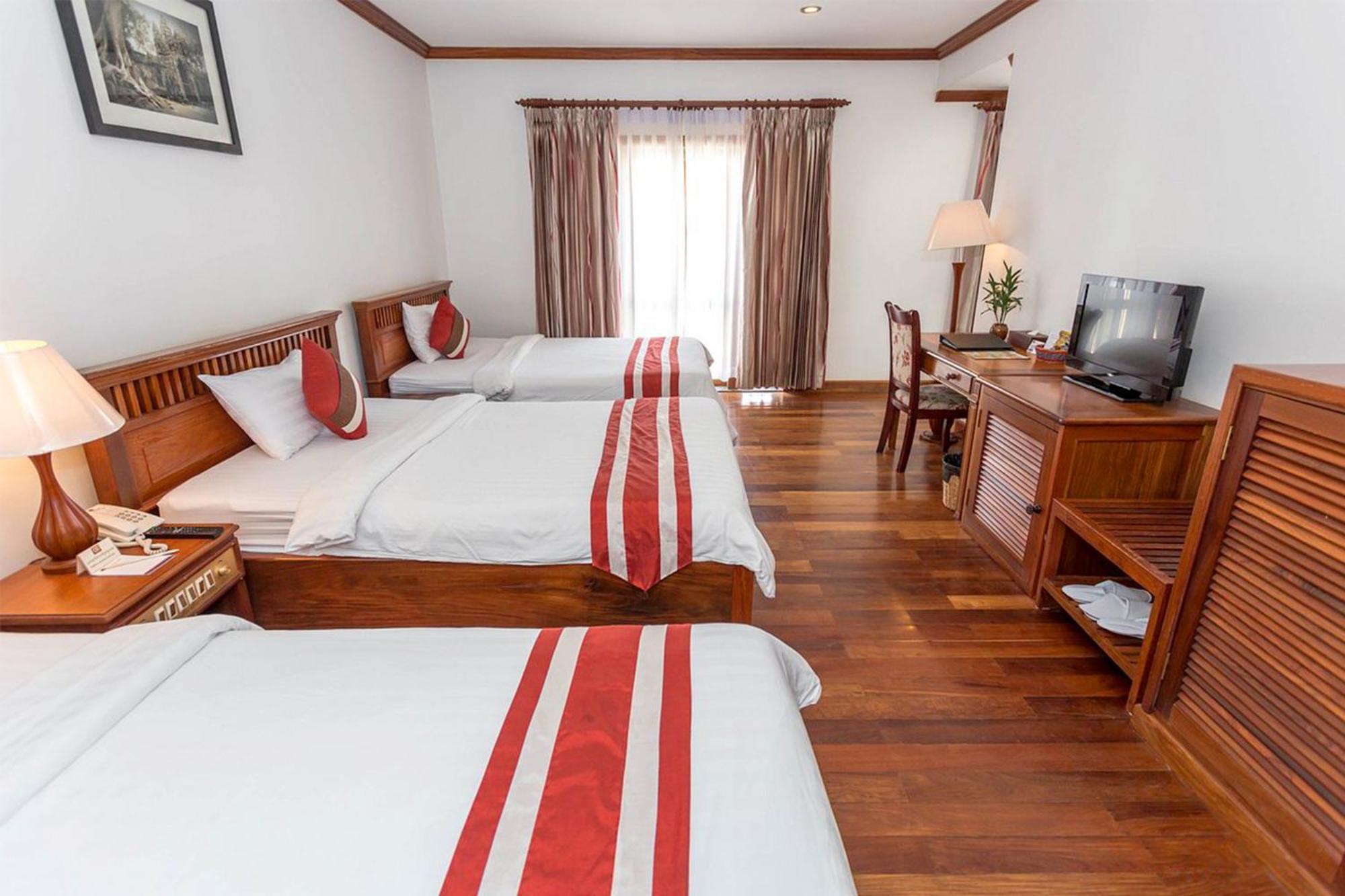 Cheathata Cta Hotel Siem Reap Bagian luar foto