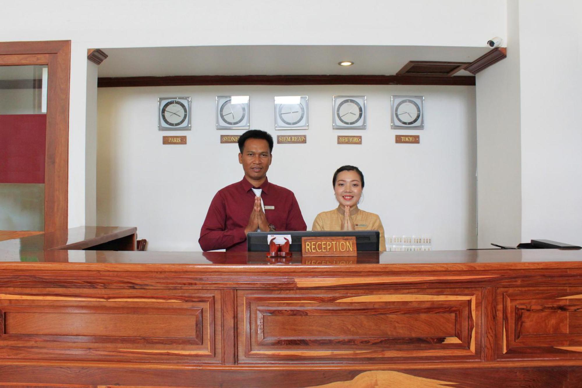 Cheathata Cta Hotel Siem Reap Bagian luar foto